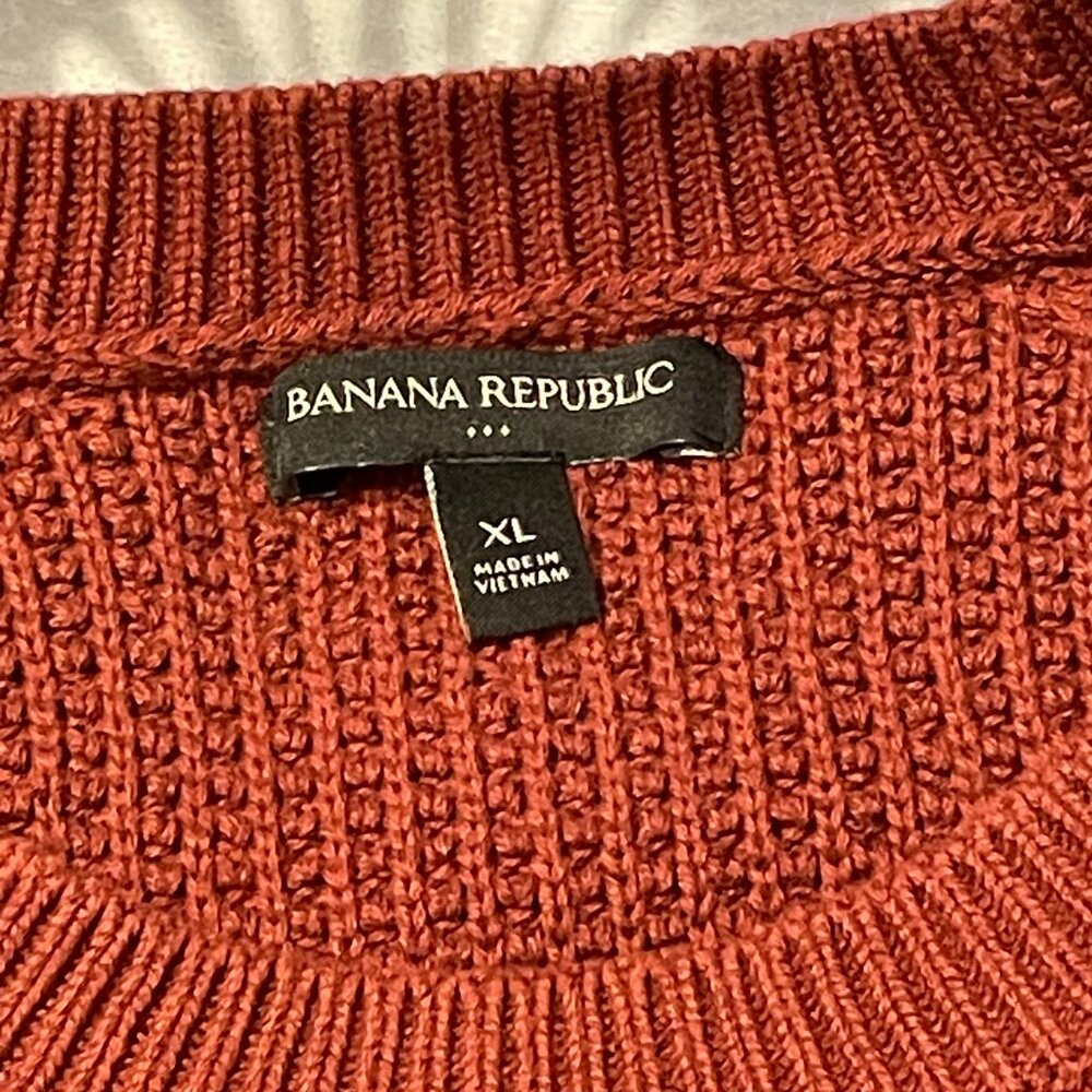 TWO Mens XL Banana Republic sweaters, EUC condition worn like 3 times each - Picture 7 of 12